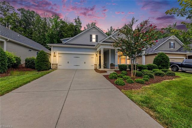 4520 Sapphire Court, Clemmons, NC 27012