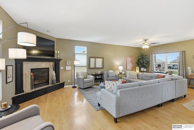 11309 Pebblebrooke Boulevard, Gretna, NE 68028