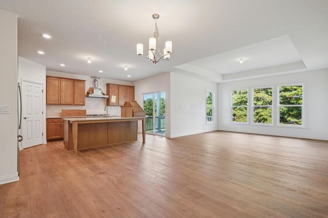 1533 Maple Heights Drive, Delaware, OH 43015