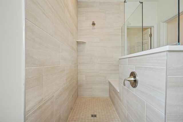 1533 Maple Heights Drive, Delaware, OH 43015