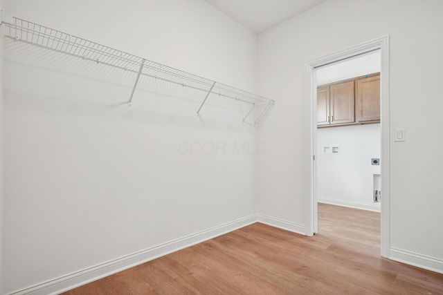 1533 Maple Heights Drive, Delaware, OH 43015