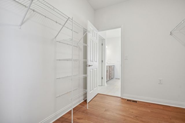 1533 Maple Heights Drive, Delaware, OH 43015