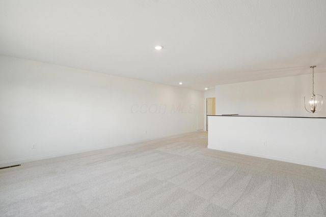 1533 Maple Heights Drive, Delaware, OH 43015