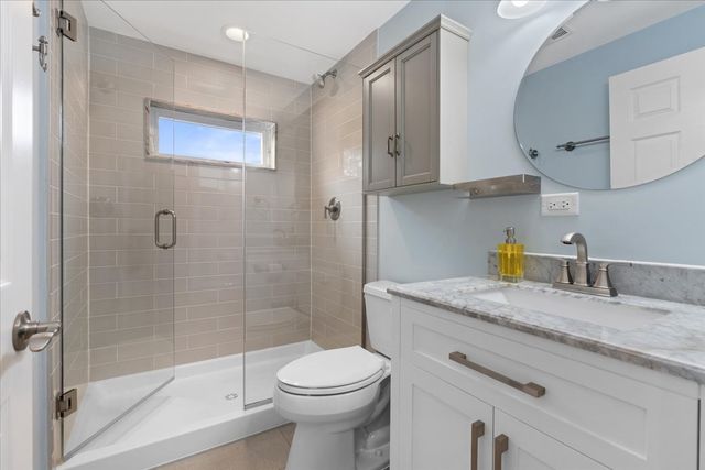 201 N Maple Street, Mount Prospect, IL 60056