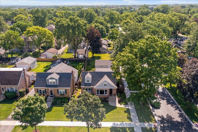 201 N Maple Street, Mount Prospect, IL 60056