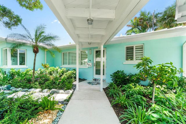 301 Linda Lane, West Palm Beach, FL 33405
