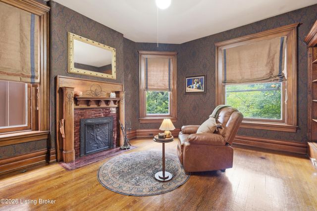 1454 S 4th St, Louisville, KY 40208