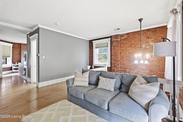 1454 S 4th St, Louisville, KY 40208