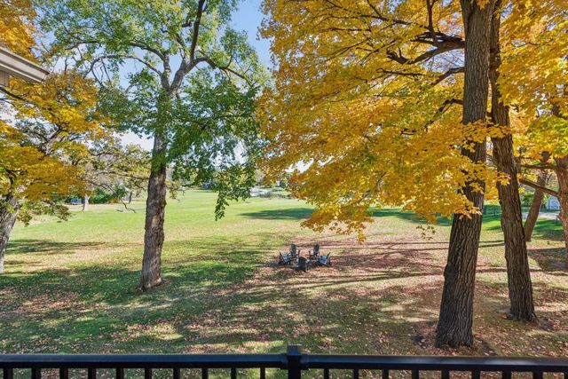 830 County Road 110 N, Mound, MN 55364