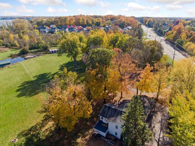 830 County Road 110 N, Mound, MN 55364