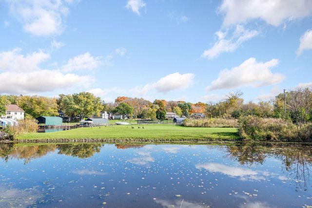 830 County Road 110 N, Mound, MN 55364