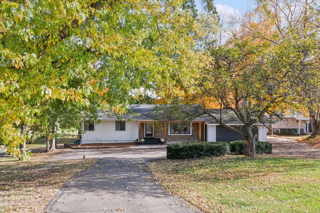 830 County Road 110 N, Mound, MN 55364