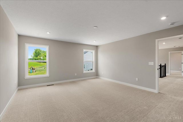 1316 Trailhead Place, Harrison, OH 45030