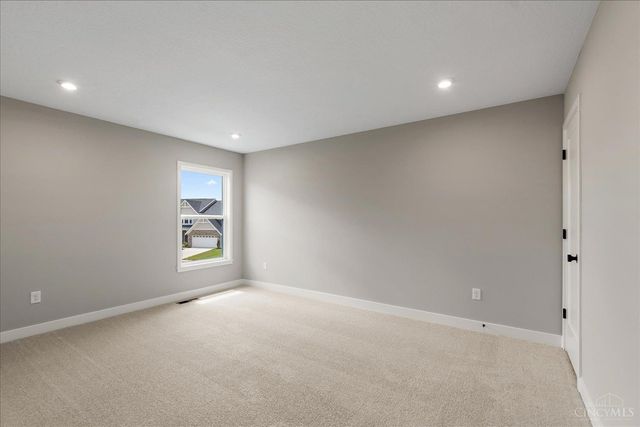 1316 Trailhead Place, Harrison, OH 45030