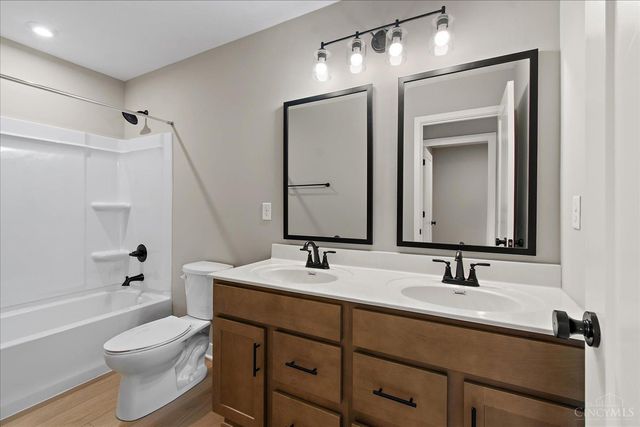 1316 Trailhead Place, Harrison, OH 45030