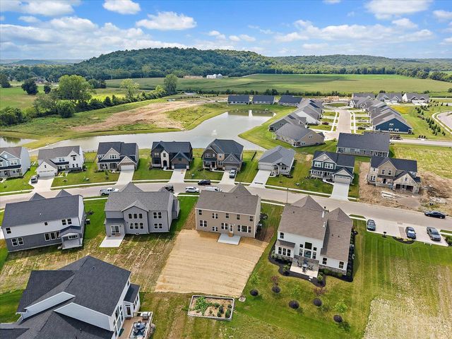 1316 Trailhead Place, Harrison, OH 45030