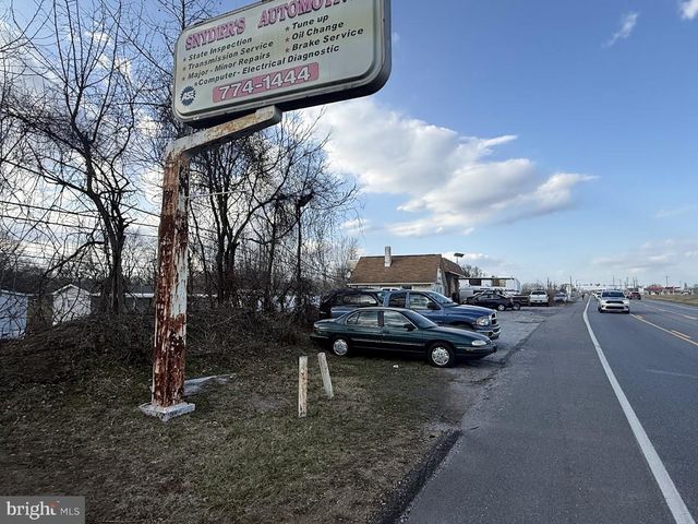 109 OLD YORK RD, New Cumberland, PA 17070