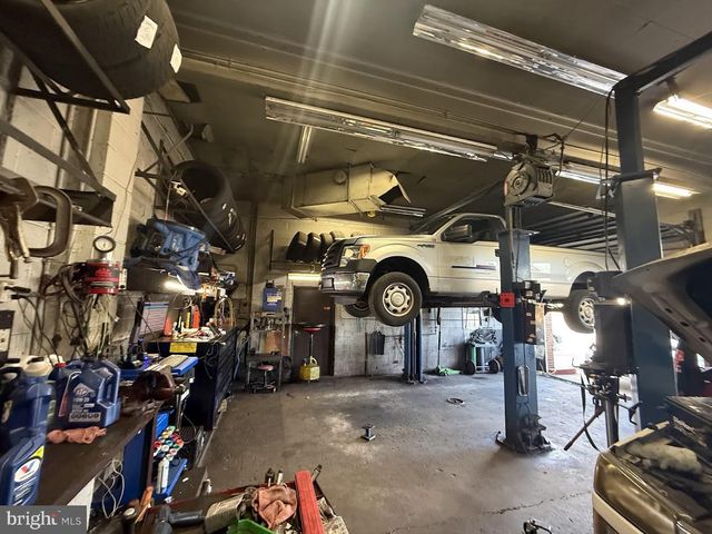 109 OLD YORK RD, New Cumberland, PA 17070