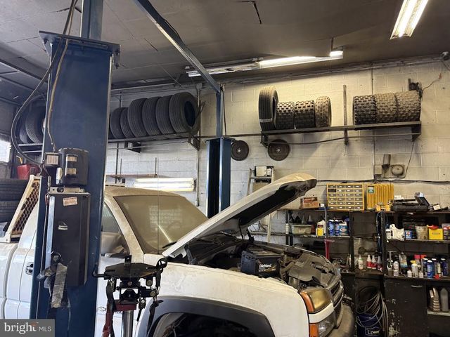 109 OLD YORK RD, New Cumberland, PA 17070