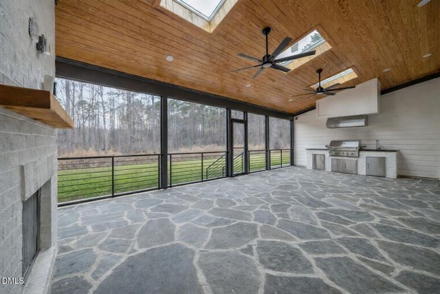 92 Bluffside Court, Pittsboro, NC 27312