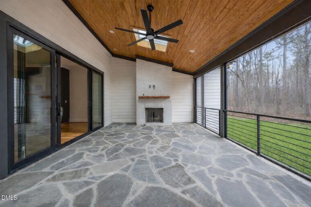 92 Bluffside Court, Pittsboro, NC 27312