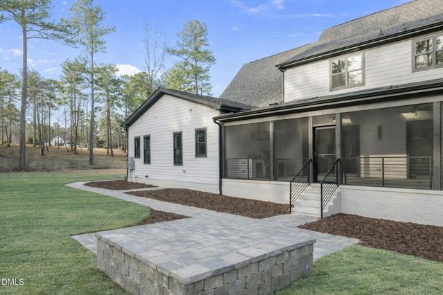 92 Bluffside Court, Pittsboro, NC 27312