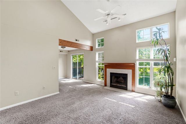 176 Queens Crossing 158, Washington Twp, OH 45458