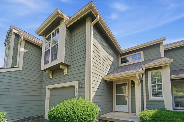176 Queens Crossing 158, Washington Twp, OH 45458