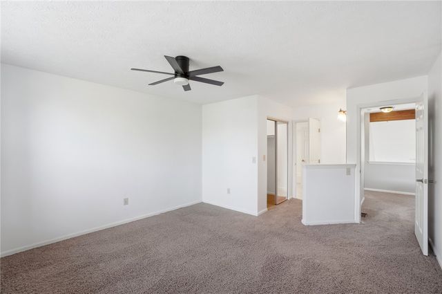 176 Queens Crossing 158, Washington Twp, OH 45458