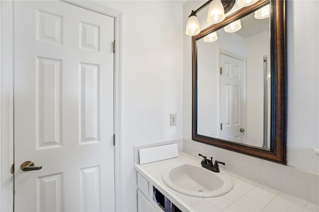 176 Queens Crossing 158, Washington Twp, OH 45458