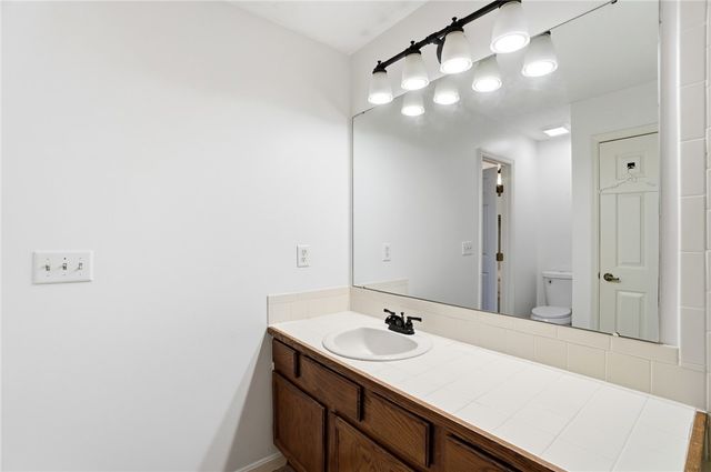 176 Queens Crossing 158, Washington Twp, OH 45458