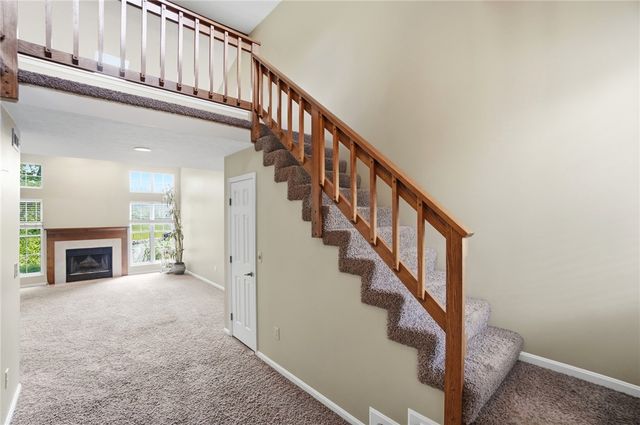 176 Queens Crossing 158, Washington Twp, OH 45458