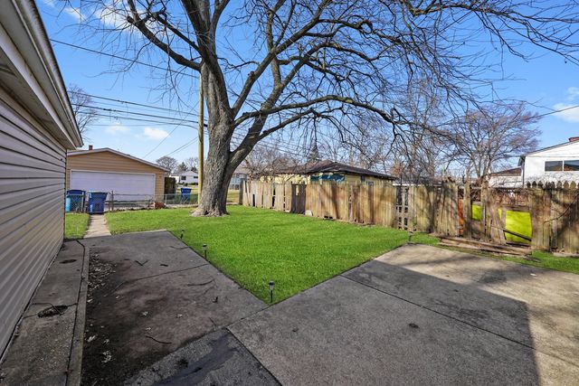 298 Merrill Avenue, Calumet City, IL 60409