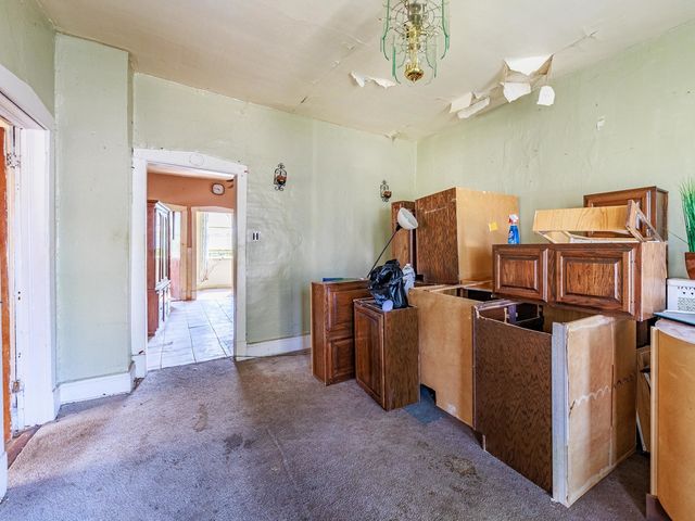 5225 S Wood Street, Chicago, IL 60609