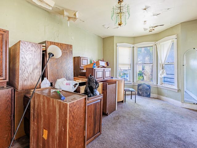 5225 S Wood Street, Chicago, IL 60609