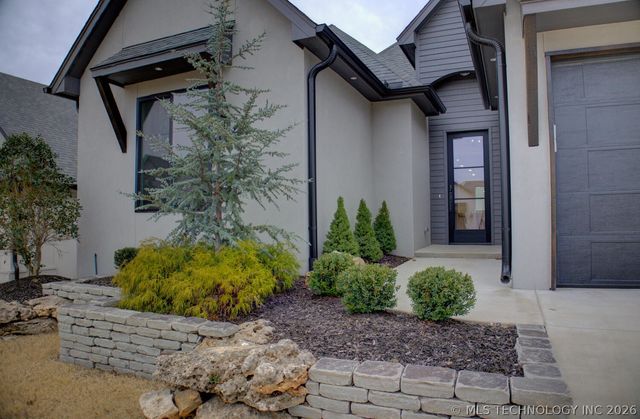 910 W 86th Street S, Tulsa, OK 74132