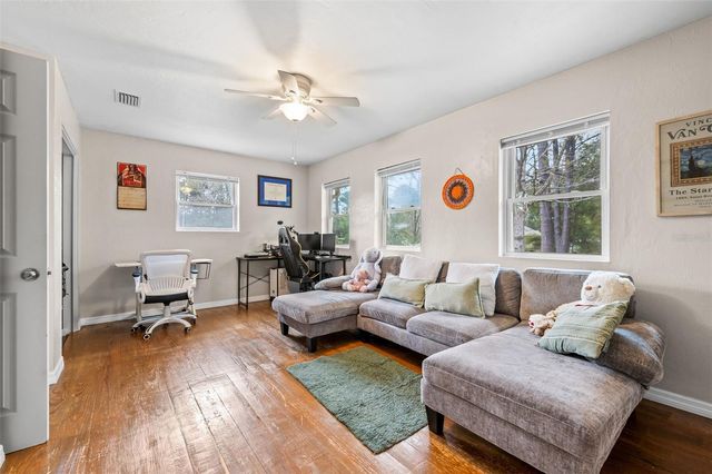 10135 NW 25TH PLACE, Gainesville, FL 32606