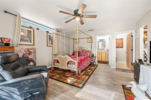 10135 NW 25TH PLACE, Gainesville, FL 32606