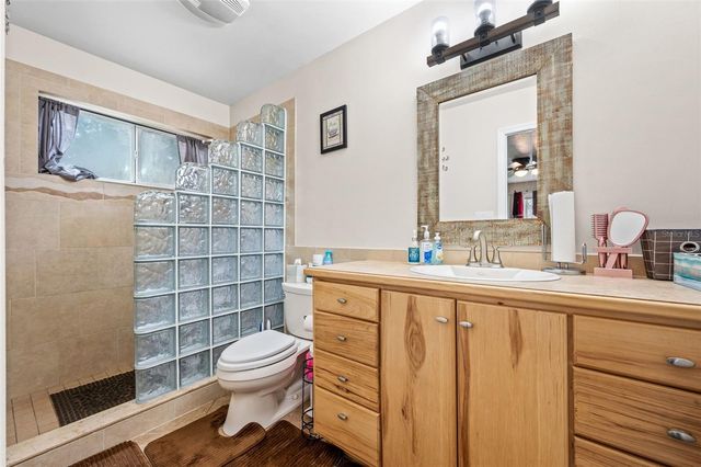 10135 NW 25TH PLACE, Gainesville, FL 32606