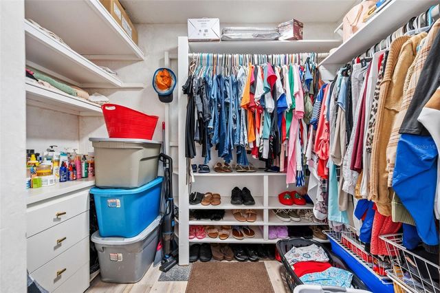 10135 NW 25TH PLACE, Gainesville, FL 32606