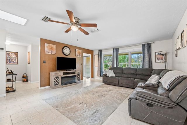 10135 NW 25TH PLACE, Gainesville, FL 32606