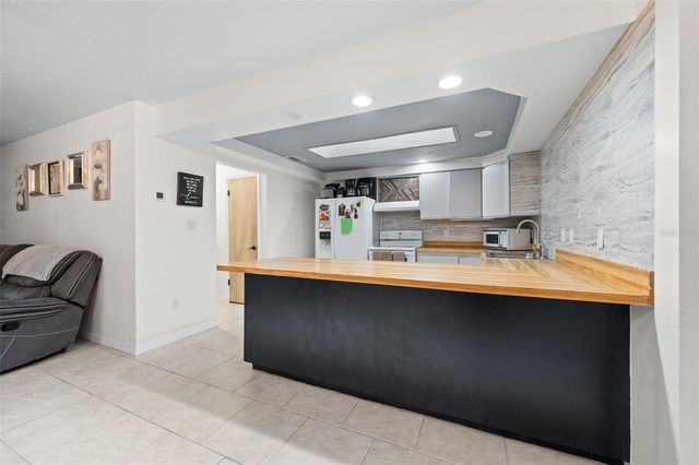 10135 NW 25TH PLACE, Gainesville, FL 32606