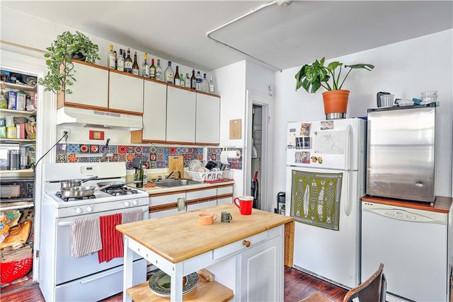 109 Bowen Street, Providence, RI 02906