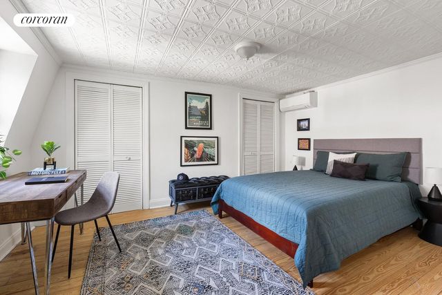490 CLASSON Avenue, New York City, NY 11238