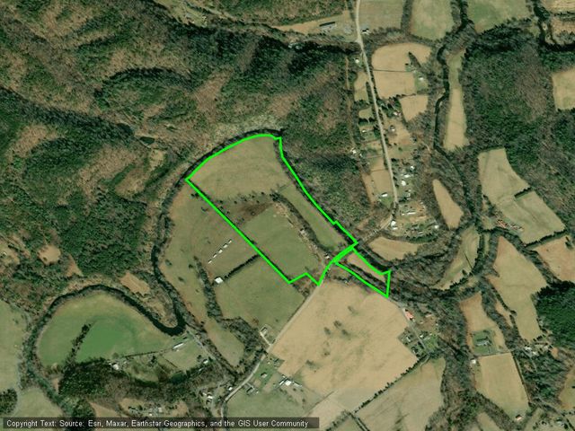 6402 Potts Creek RD, Covington, VA 24426