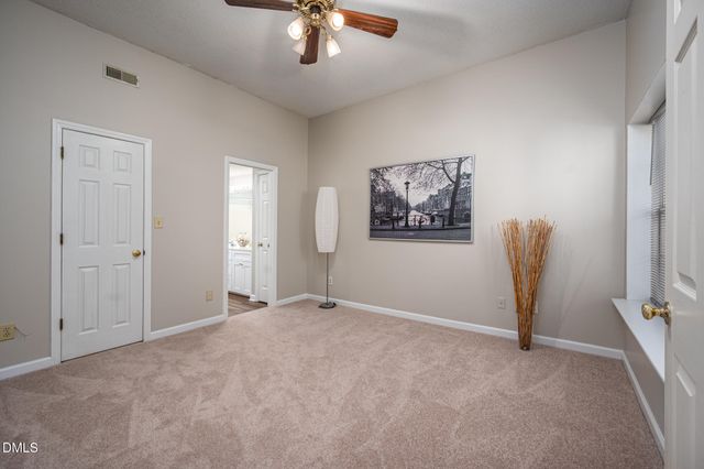 104 Duchess Lane, Chapel Hill, NC 27517