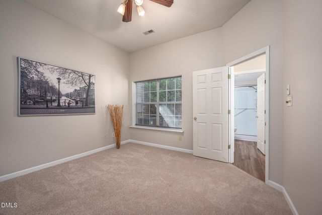 104 Duchess Lane, Chapel Hill, NC 27517