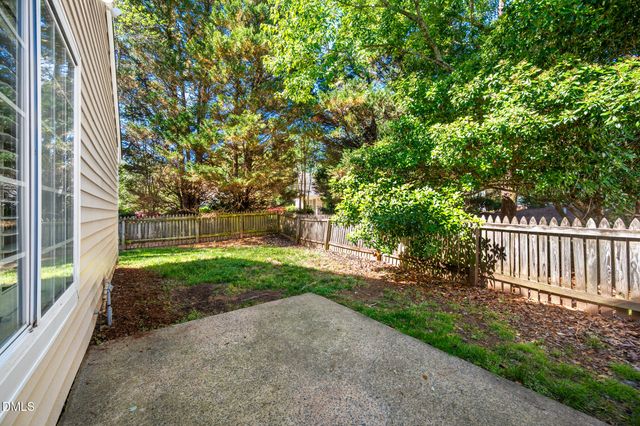 104 Duchess Lane, Chapel Hill, NC 27517