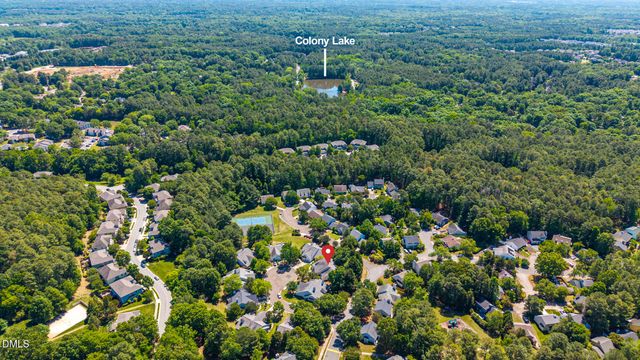 104 Duchess Lane, Chapel Hill, NC 27517