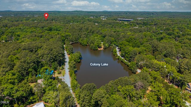 104 Duchess Lane, Chapel Hill, NC 27517